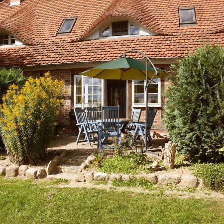 Landhaus Im Gruenen Nehringen Exterior foto